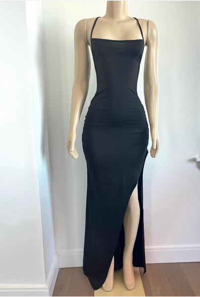 Lola Noir Maxi Dress